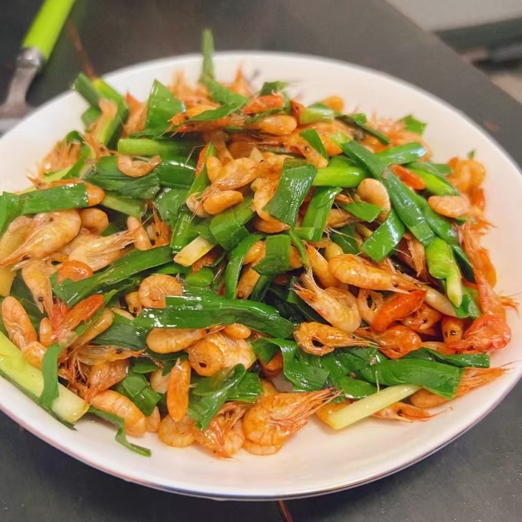 韭菜炒河虾.jpg